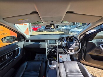 Used Land Rover Discovery Sport 2016 for sale - 78384606: Photo