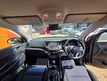 Used Hyundai TUCSON 2018 for sale - 79034558: Photo