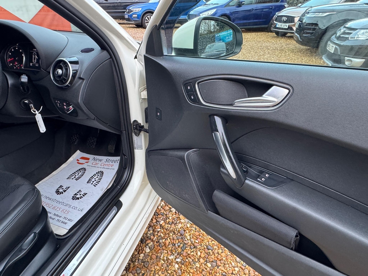 Used Audi A1 for sale - 77345326: Photo 42