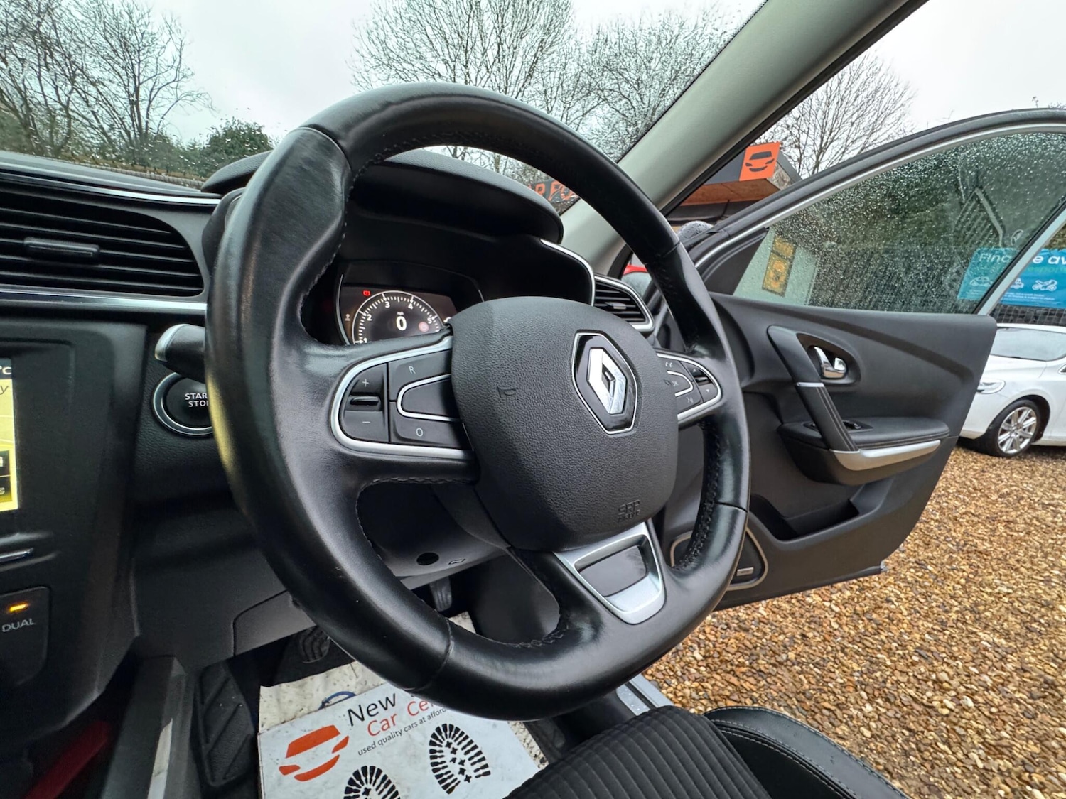 Used Renault Kadjar 2018 for sale - 77424613: Photo 38