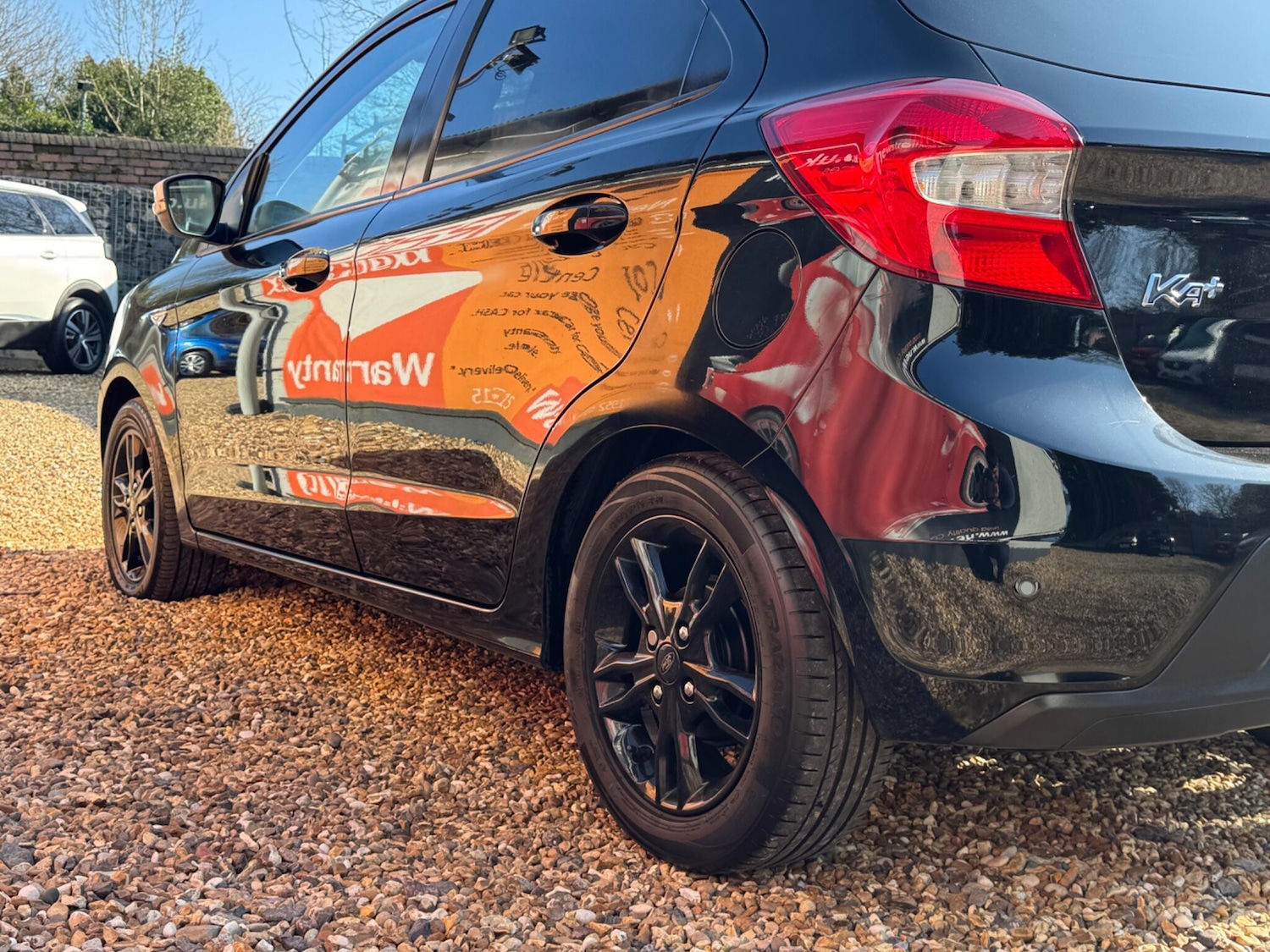 Used Ford Ka+ 2017 for sale - 77798977: Photo 14