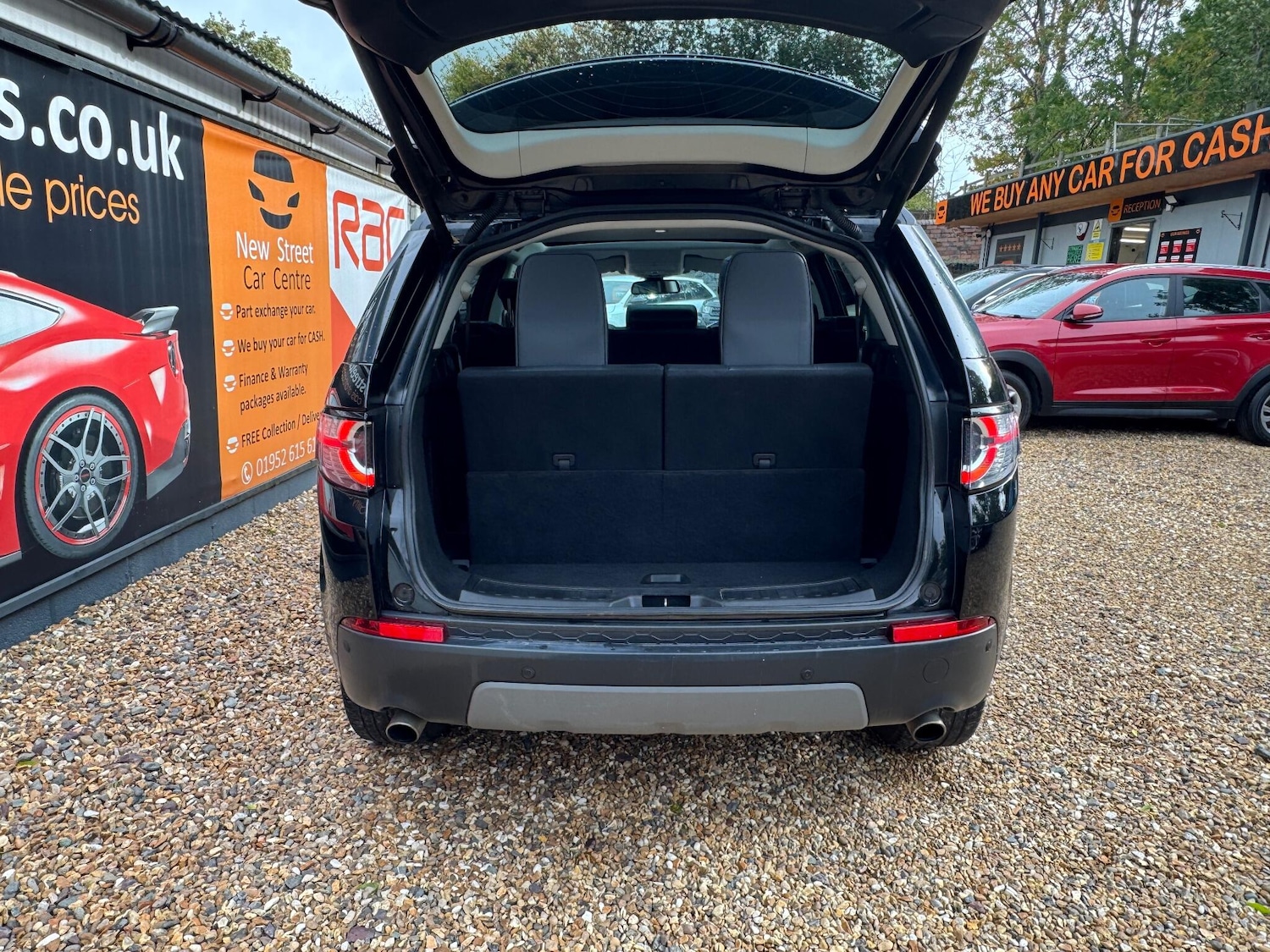 Used Land Rover Discovery Sport 2018 for sale - 77633915: Photo 49