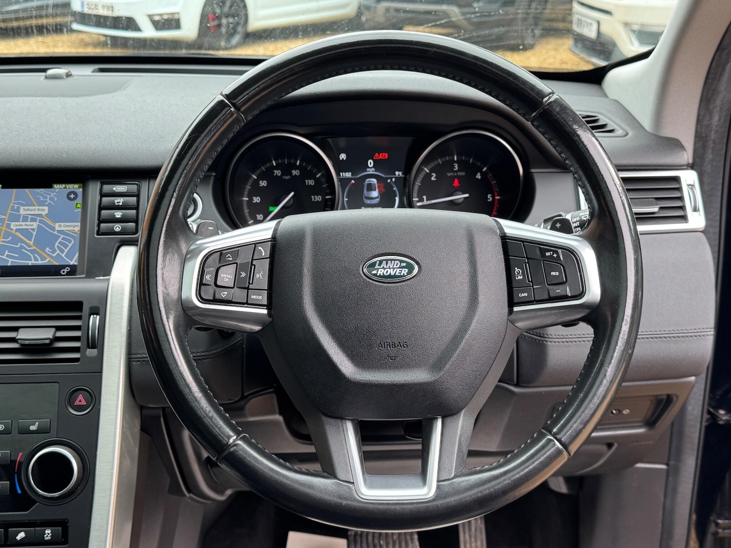 Used Land Rover Discovery Sport 2018 for sale - 77633915: Photo 58