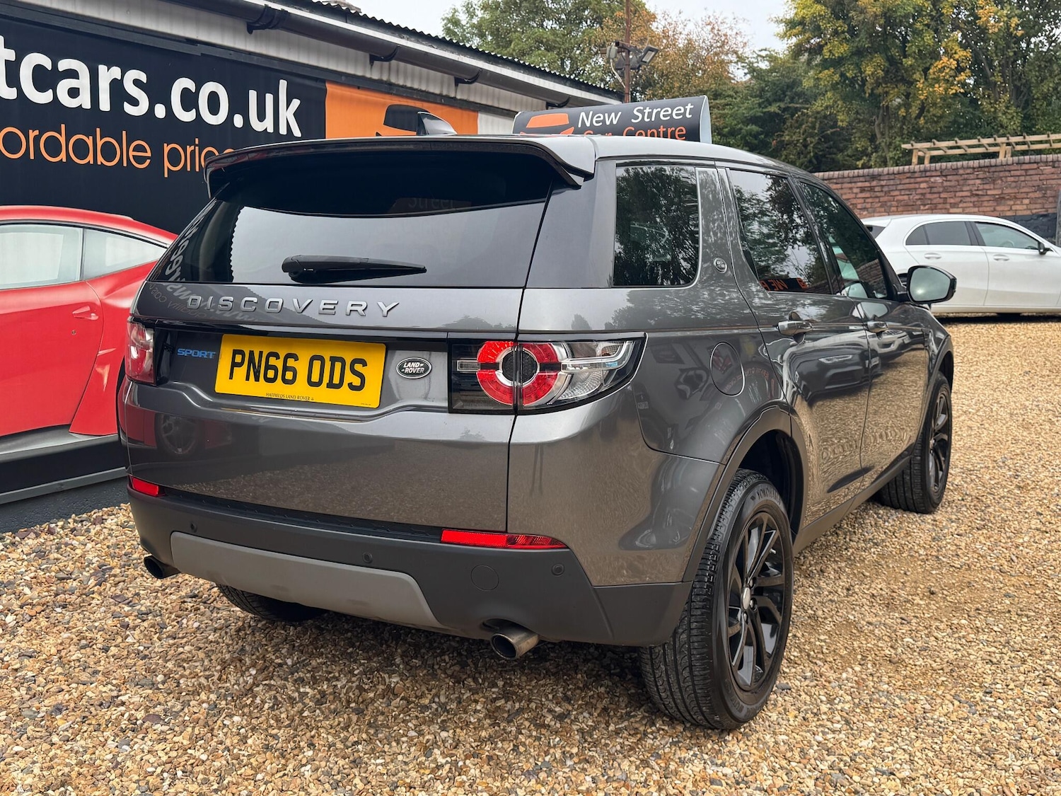 Used Land Rover Discovery Sport 2016 for sale - 76109084: Photo 11