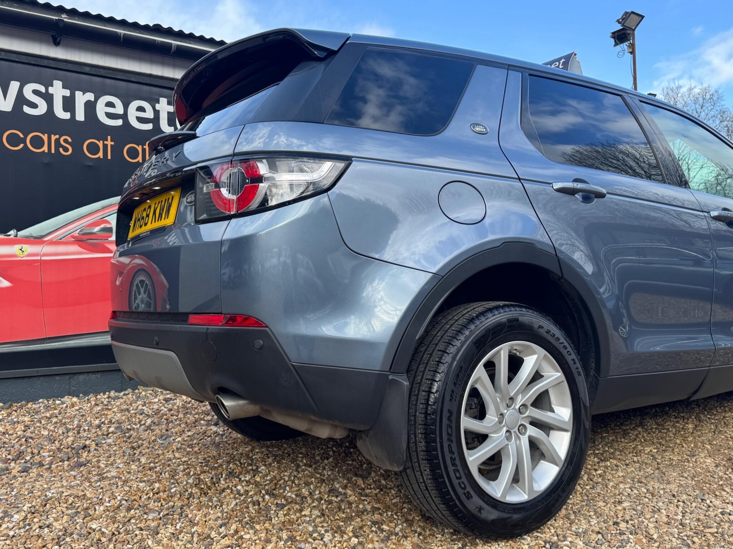 Used Land Rover Discovery Sport 2019 for sale - 77892477: Photo 14