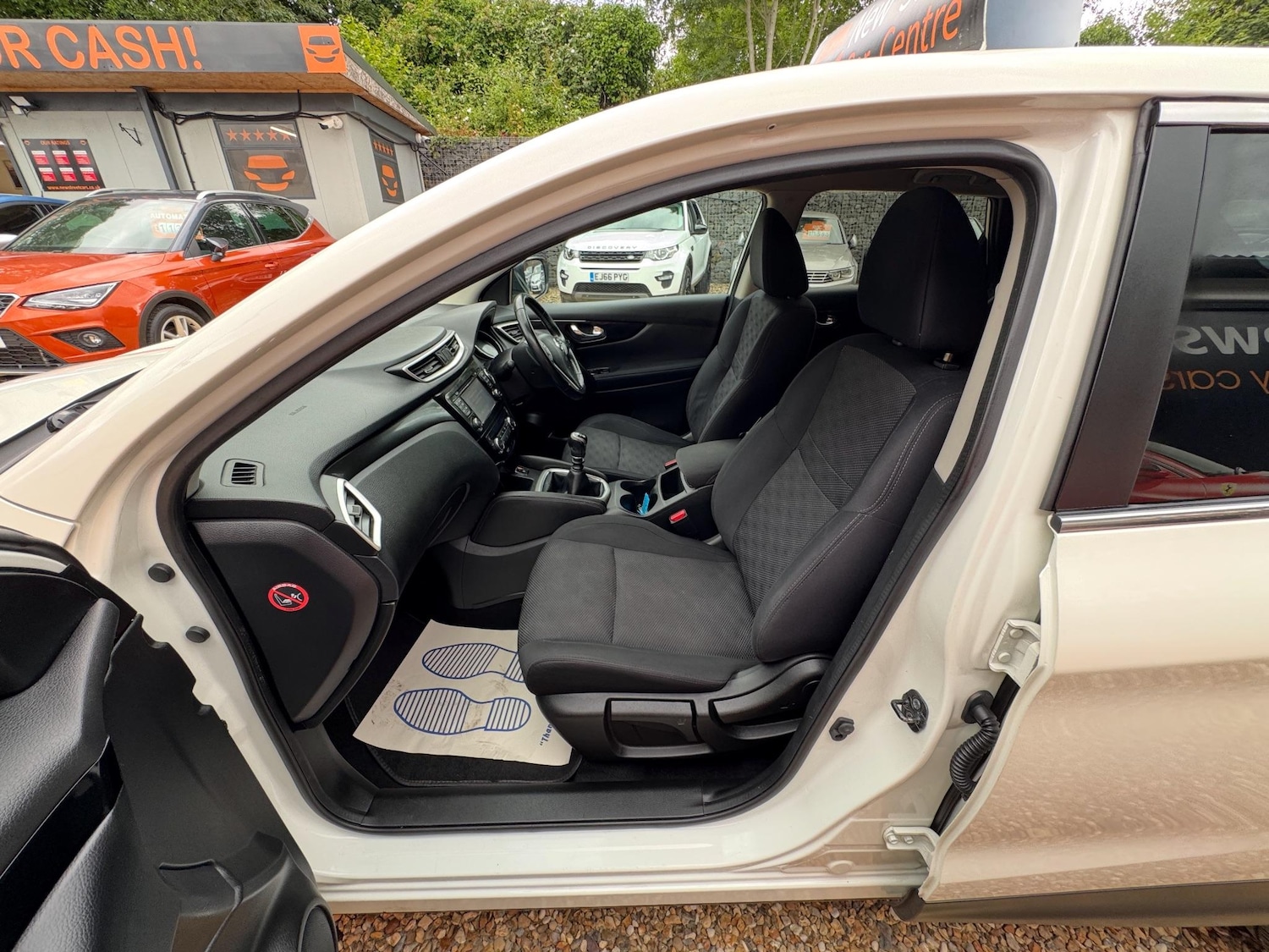 Vehicle 29