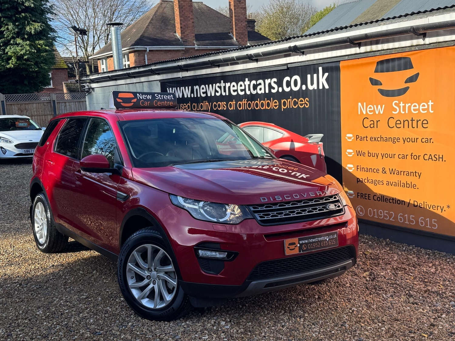 Used Land Rover Discovery Sport 2016 for sale - 76441330: Photo 1