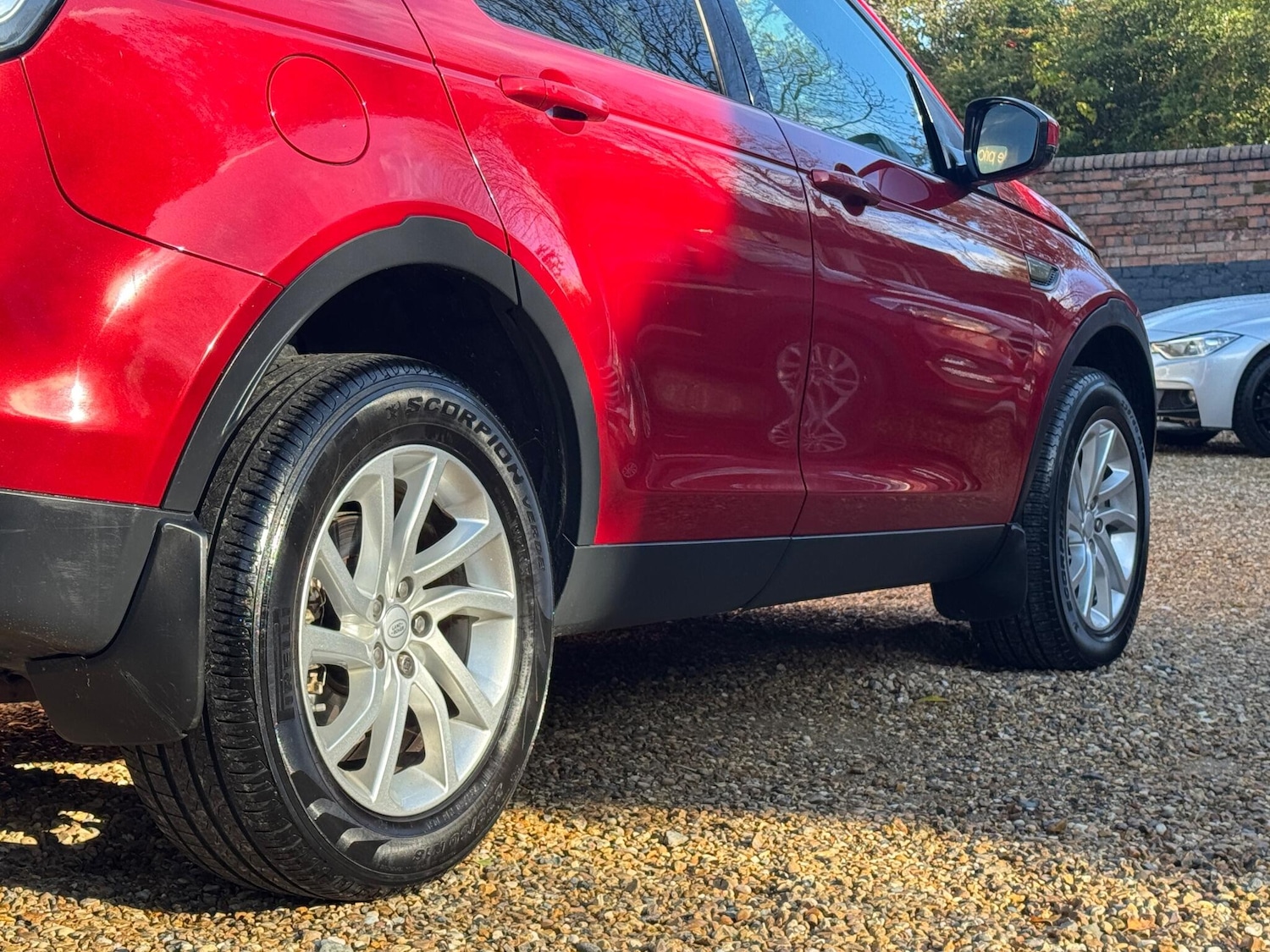 Used Land Rover Discovery Sport 2016 for sale - 76441330: Photo 10