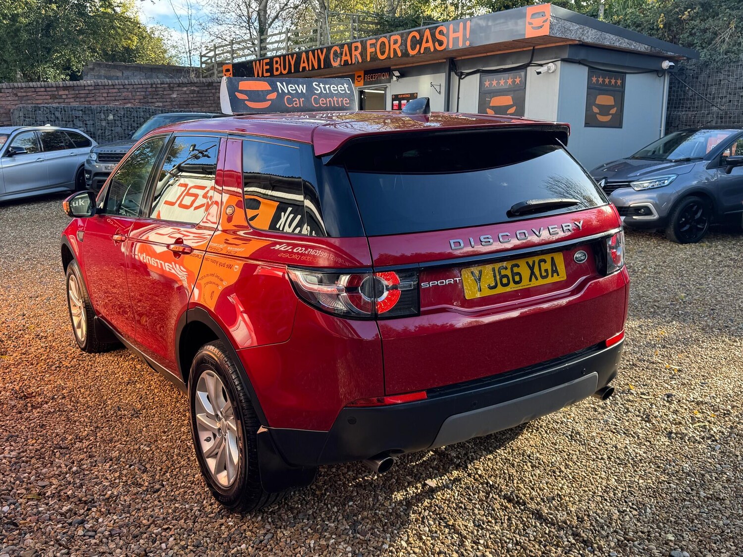 Used Land Rover Discovery Sport 2016 for sale - 76441330: Photo 20