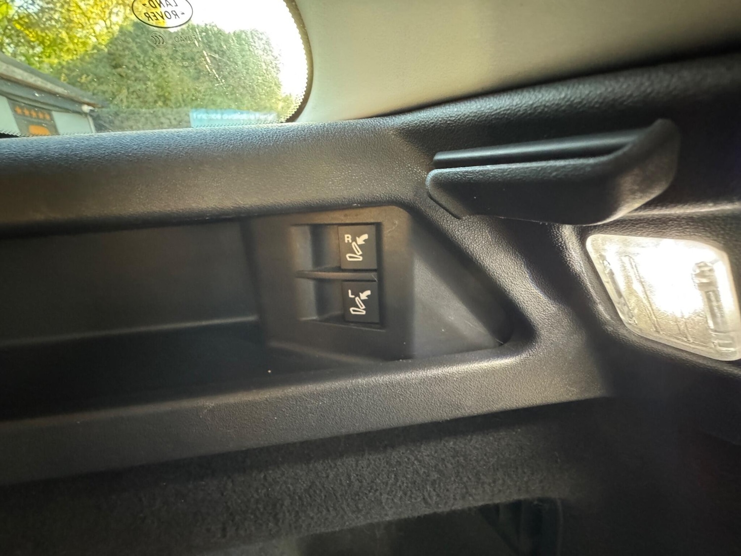 Used Land Rover Discovery Sport 2016 for sale - 76441330: Photo 37