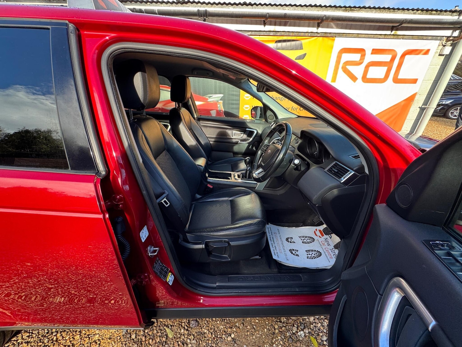 Used Land Rover Discovery Sport 2016 for sale - 76441330: Photo 40