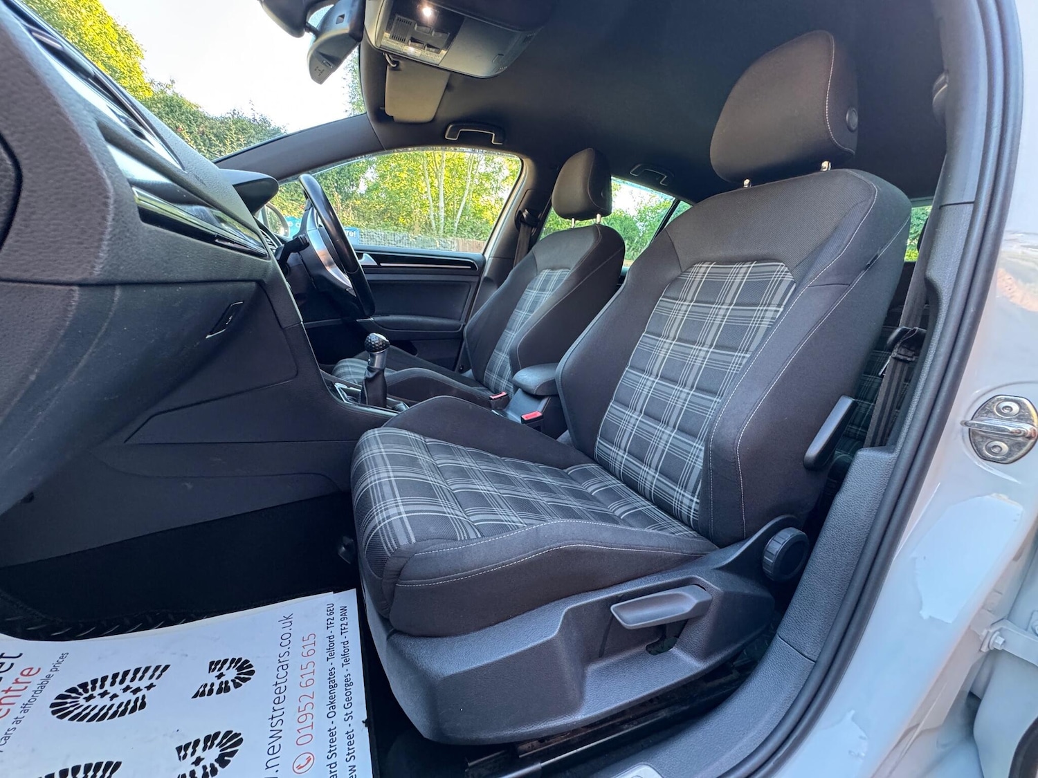 Used Volkswagen Golf 2016 for sale - 76013124: Photo 37