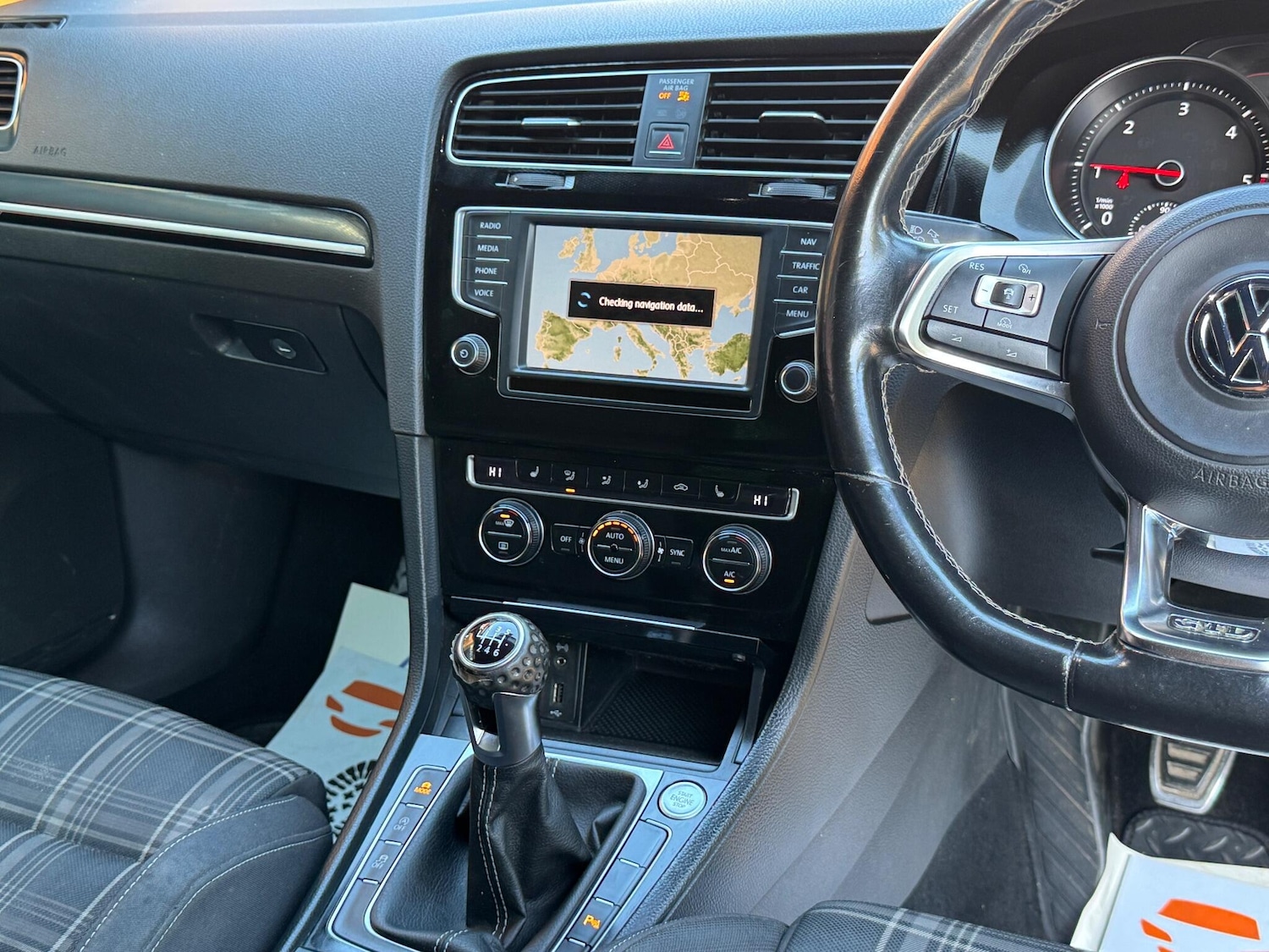 Used Volkswagen Golf 2016 for sale - 76013124: Photo 57
