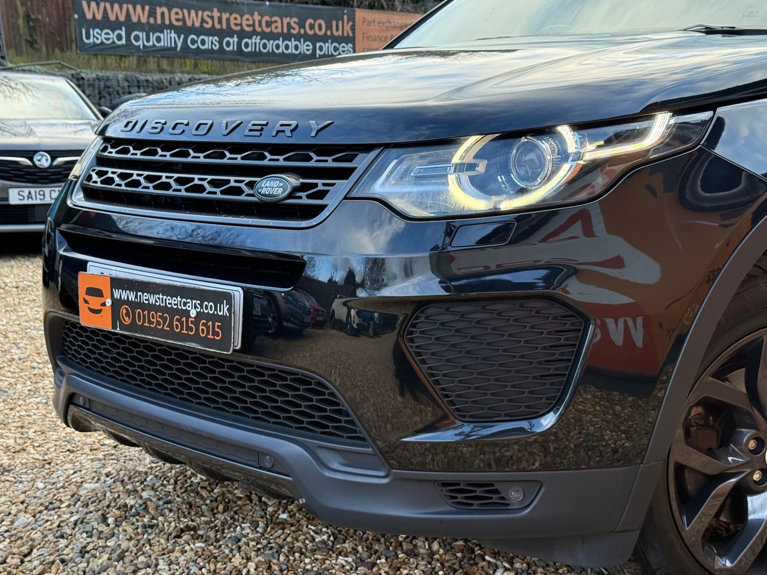 Used Land Rover Discovery Sport 2019 for sale - 77882771: Photo 31
