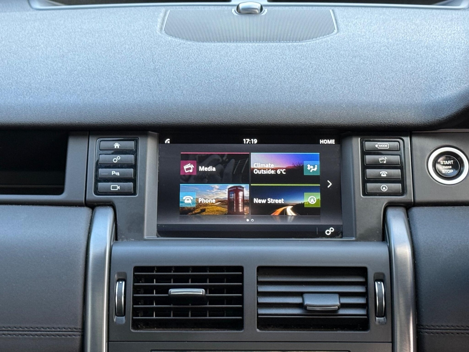 Used Land Rover Discovery Sport 2019 for sale - 77882771: Photo 49