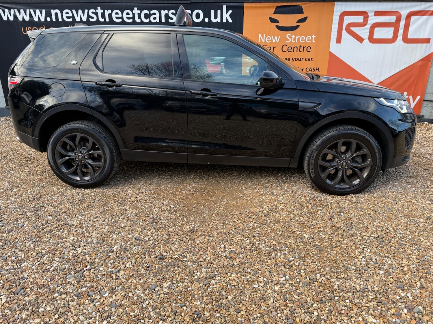 Used Land Rover Discovery Sport 2019 for sale - 77882771: Photo 7