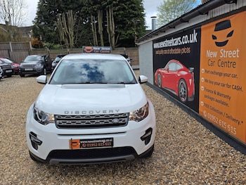 Used Land Rover Discovery Sport 2018 for sale - 78348438: Photo