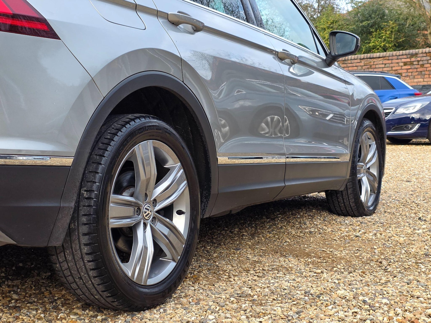 Used Volkswagen Tiguan for sale - 78033830: Photo 11