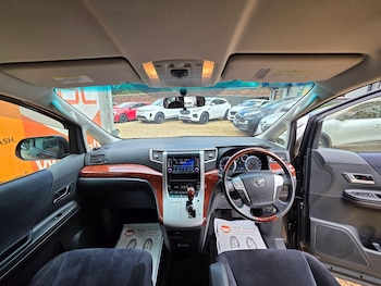 Used Toyota Vellfire 2009 for sale - 78830768: Photo