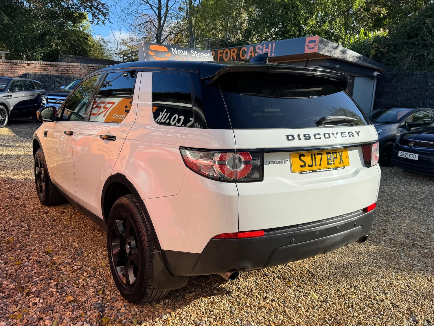 Used Land Rover Discovery Sport for sale - 76378054: Photo 19