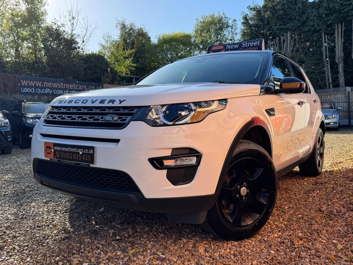 Used Land Rover Discovery Sport for sale - 76378054: Photo 28
