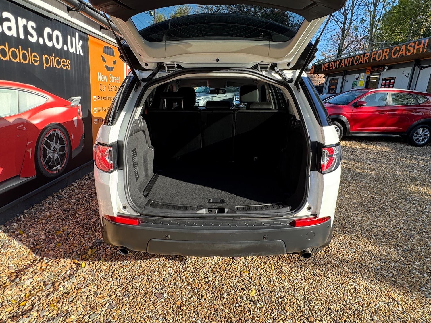 Used Land Rover Discovery Sport for sale - 76378054: Photo 44