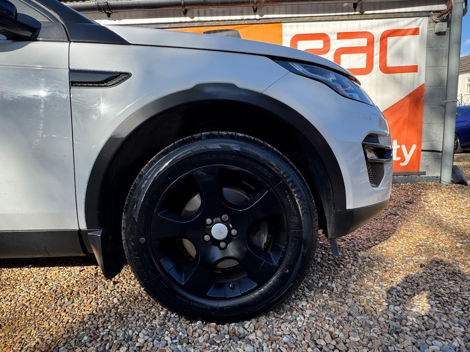 Used Land Rover Discovery Sport for sale - 76378054: Photo 65