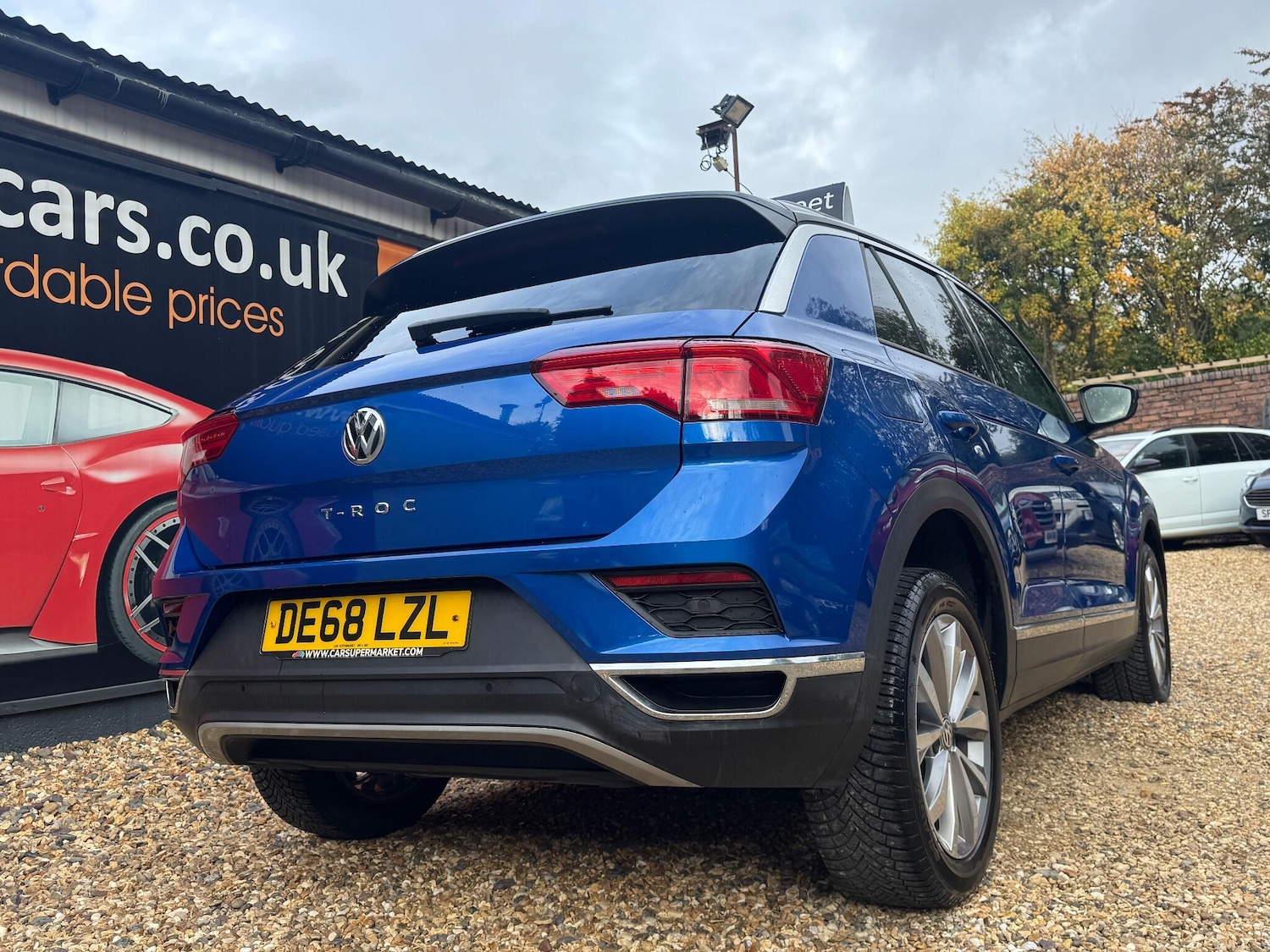 Used Volkswagen T-Roc 2018 for sale - 76136222: Photo 12