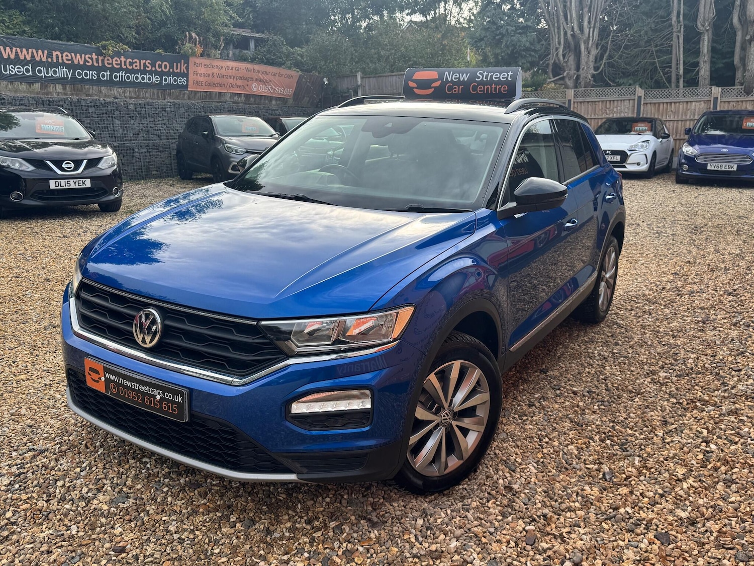 Used Volkswagen T-Roc 2018 for sale - 76136222: Photo 32