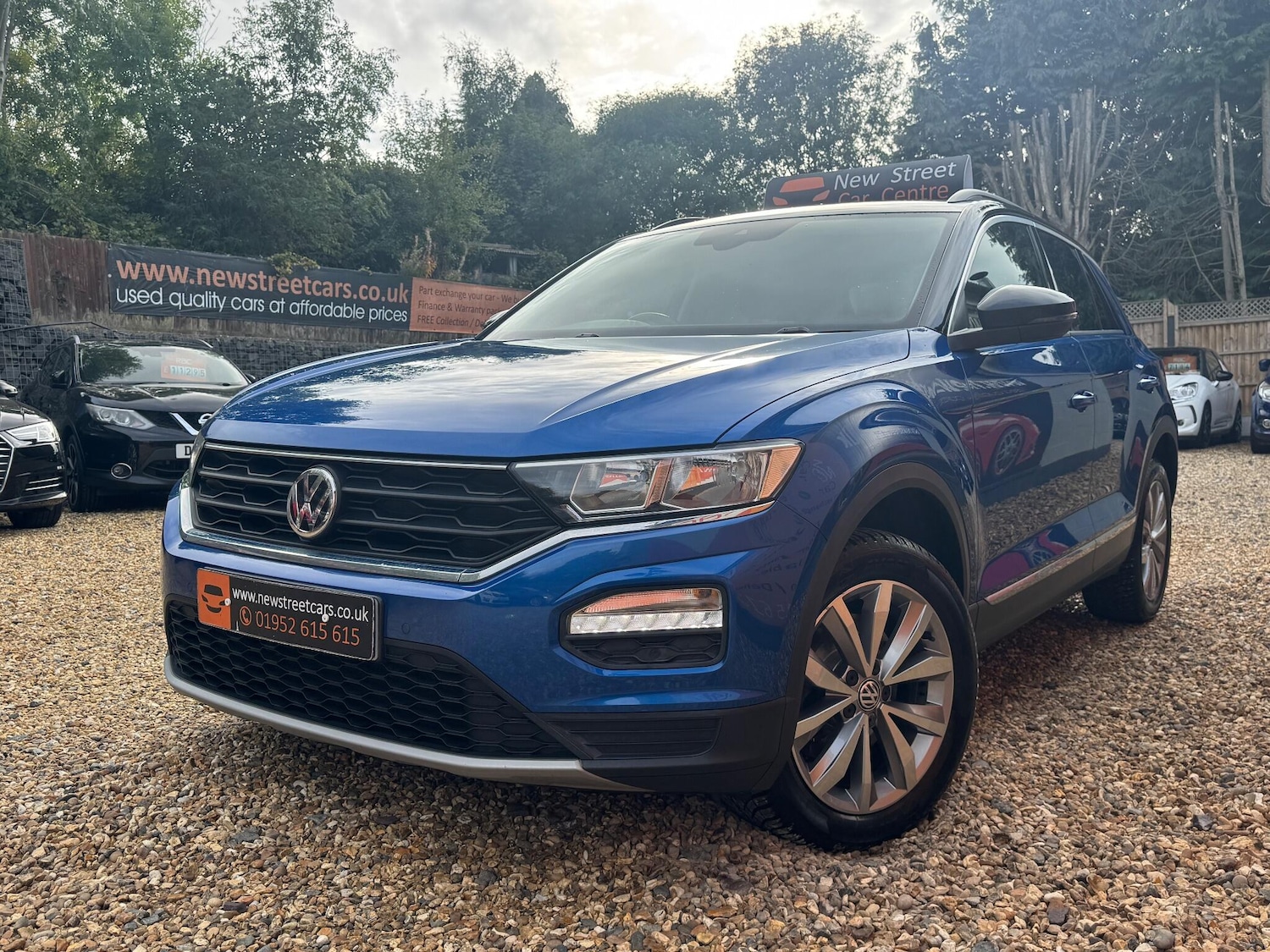 Used Volkswagen T-Roc 2018 for sale - 76136222: Photo 34