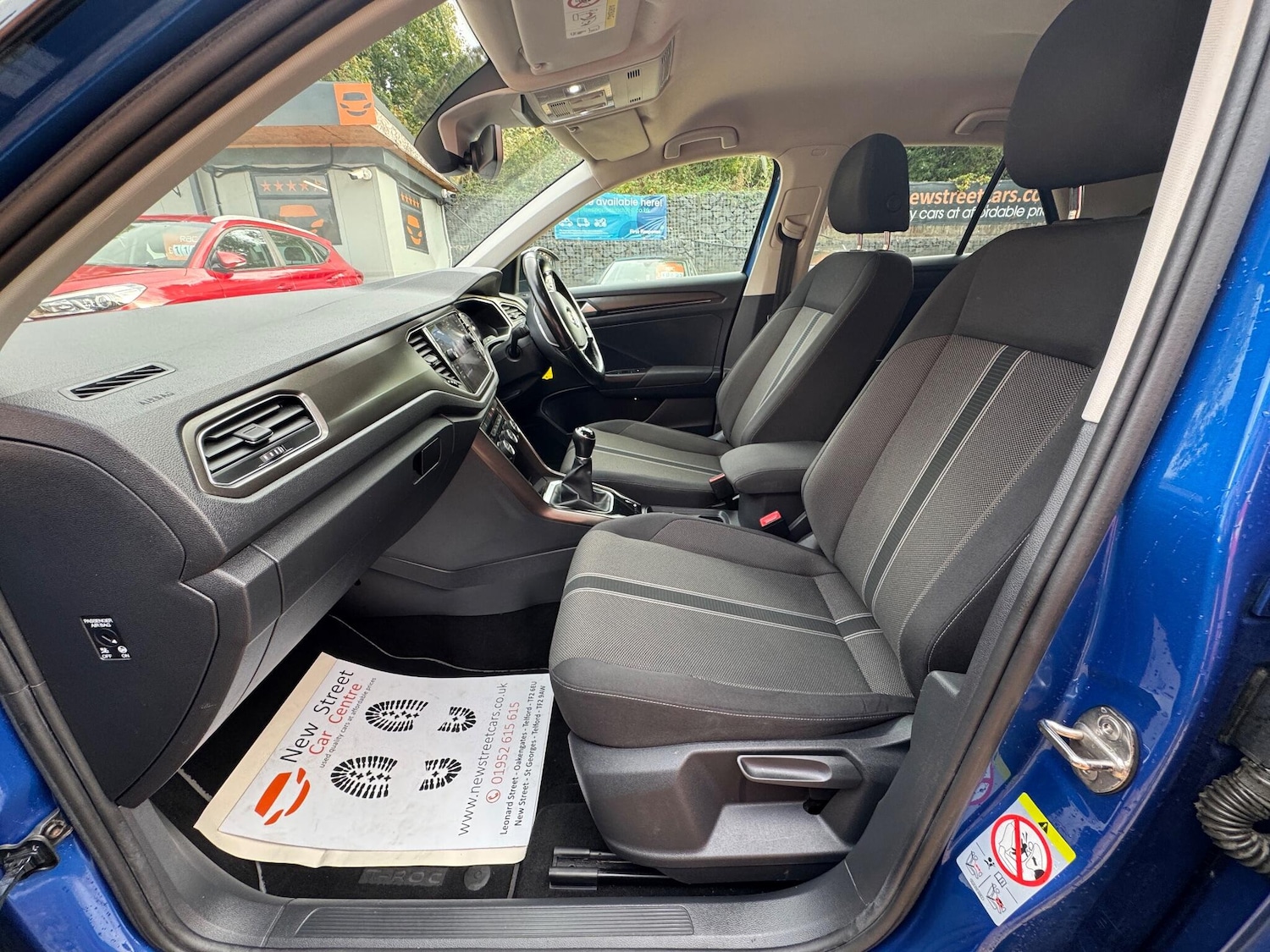 Used Volkswagen T-Roc 2018 for sale - 76136222: Photo 42