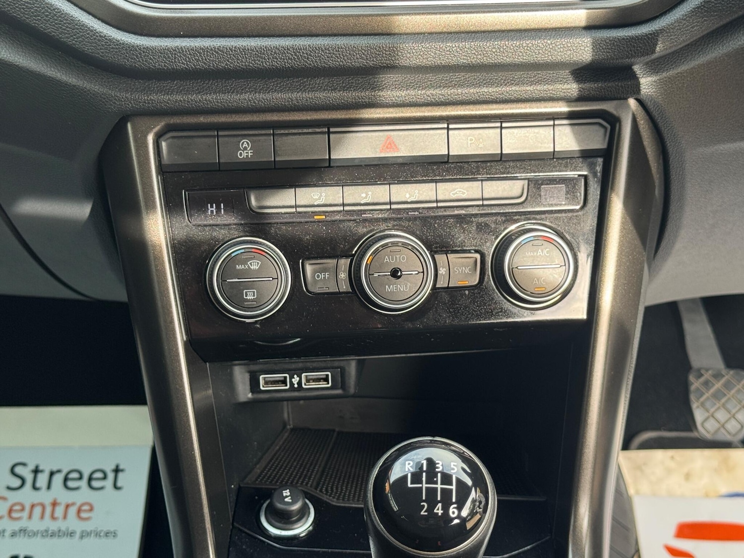 Used Volkswagen T-Roc 2018 for sale - 76136222: Photo 60