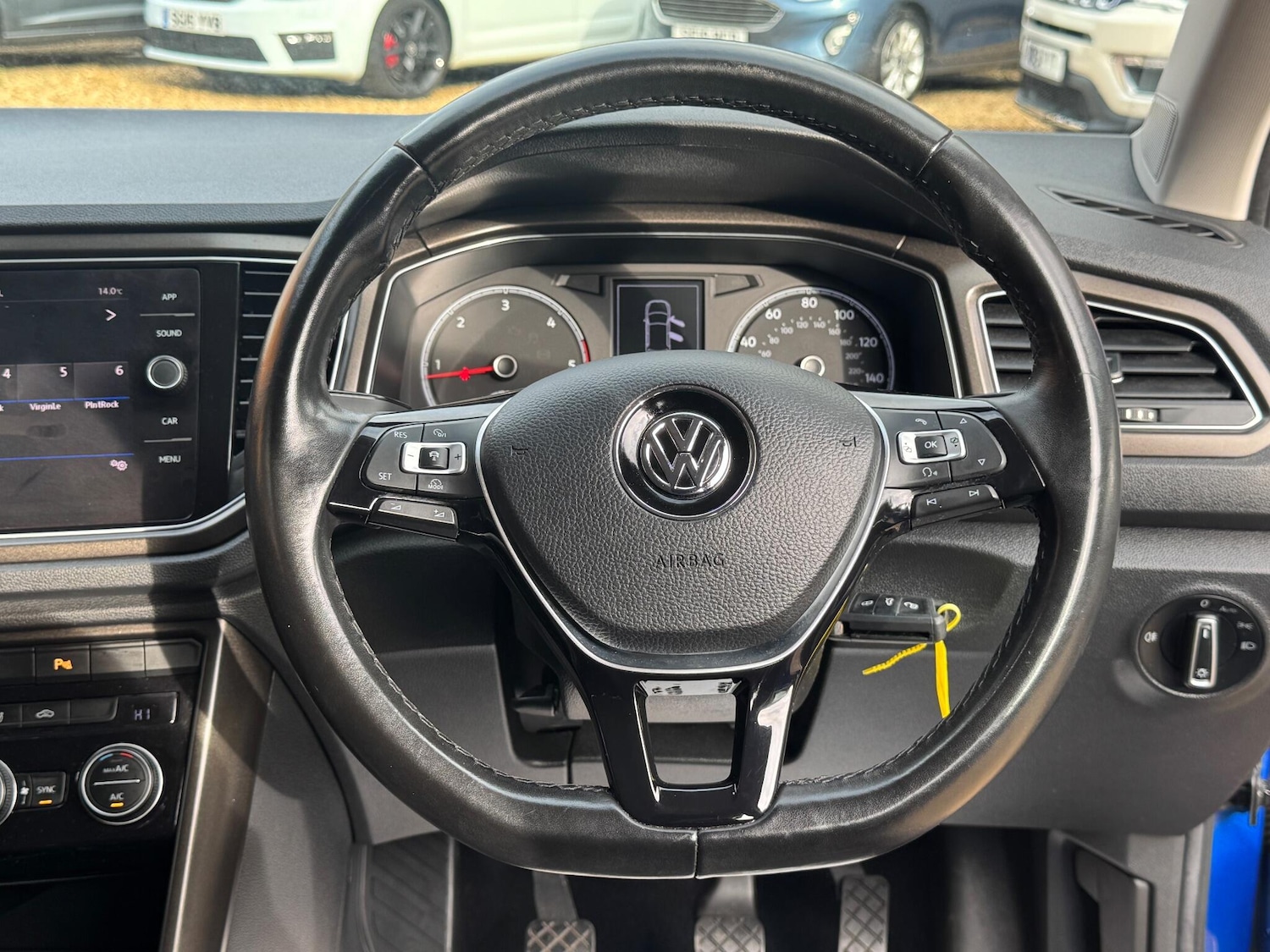 Used Volkswagen T-Roc 2018 for sale - 76136222: Photo 61