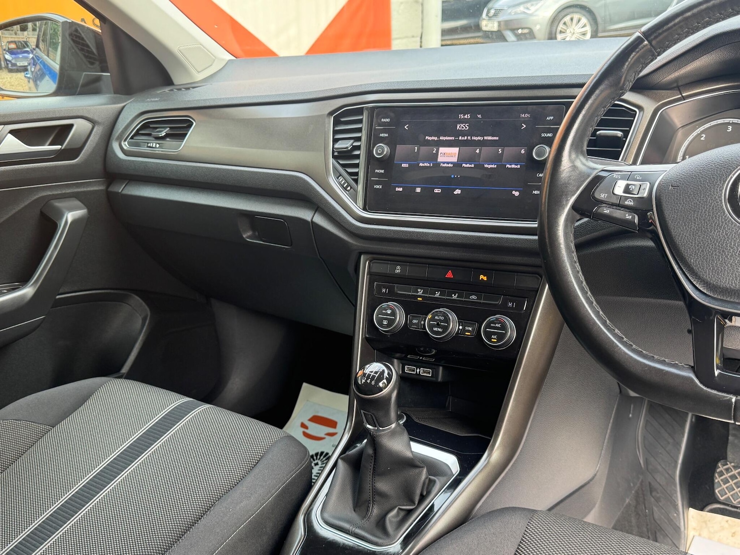 Used Volkswagen T-Roc 2018 for sale - 76136222: Photo 63