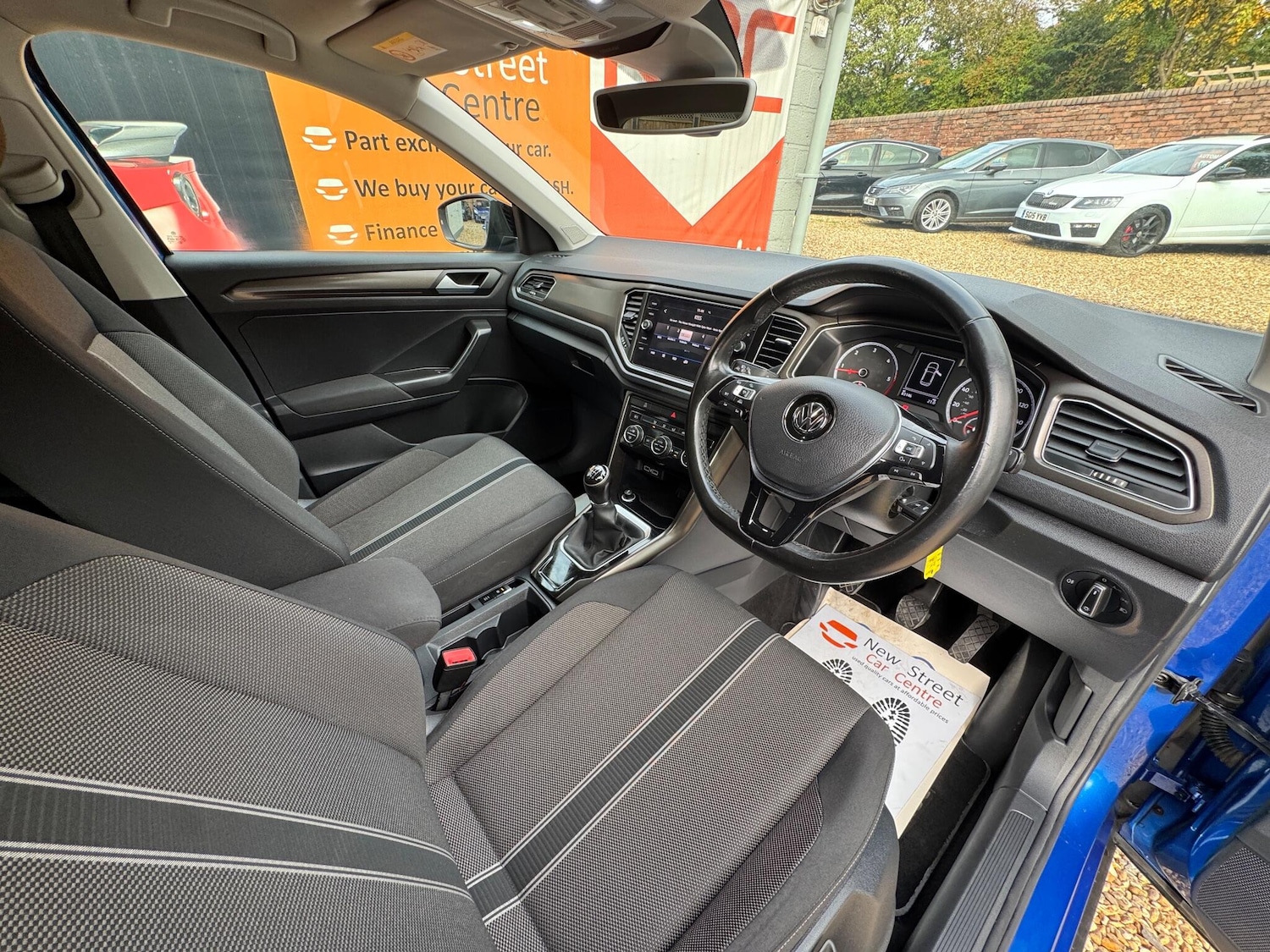 Used Volkswagen T-Roc 2018 for sale - 76136222: Photo 66