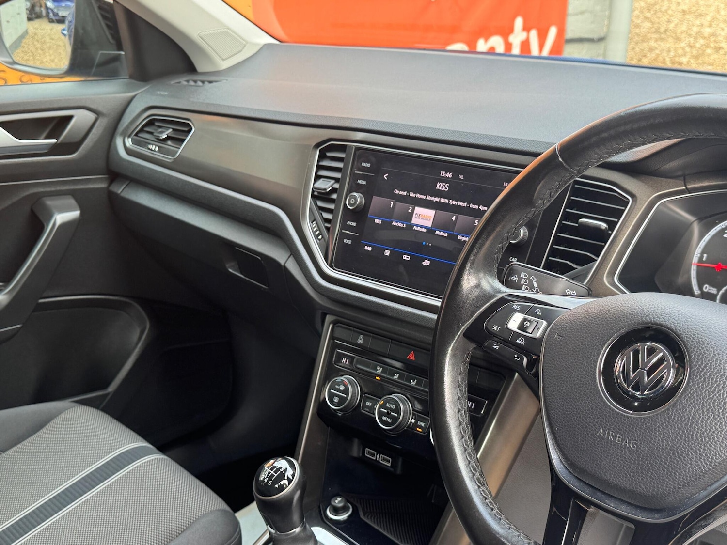 Used Volkswagen T-Roc 2018 for sale - 76136222: Photo 68