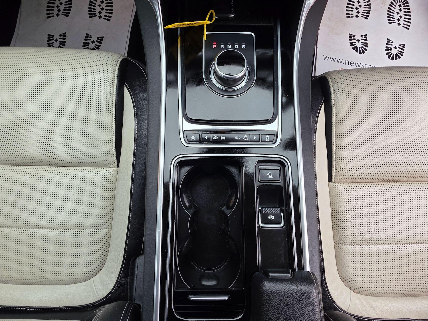 Used Jaguar XF 2017 for sale - 78185000: Photo 46