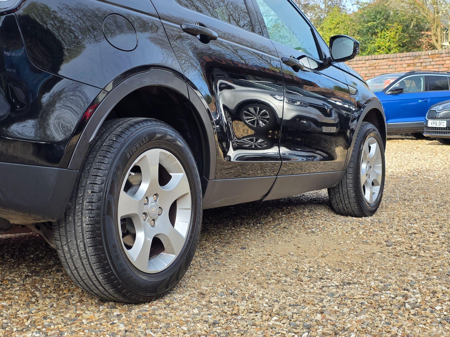 Used Land Rover Discovery Sport 2017 for sale - 78116376: Photo 10