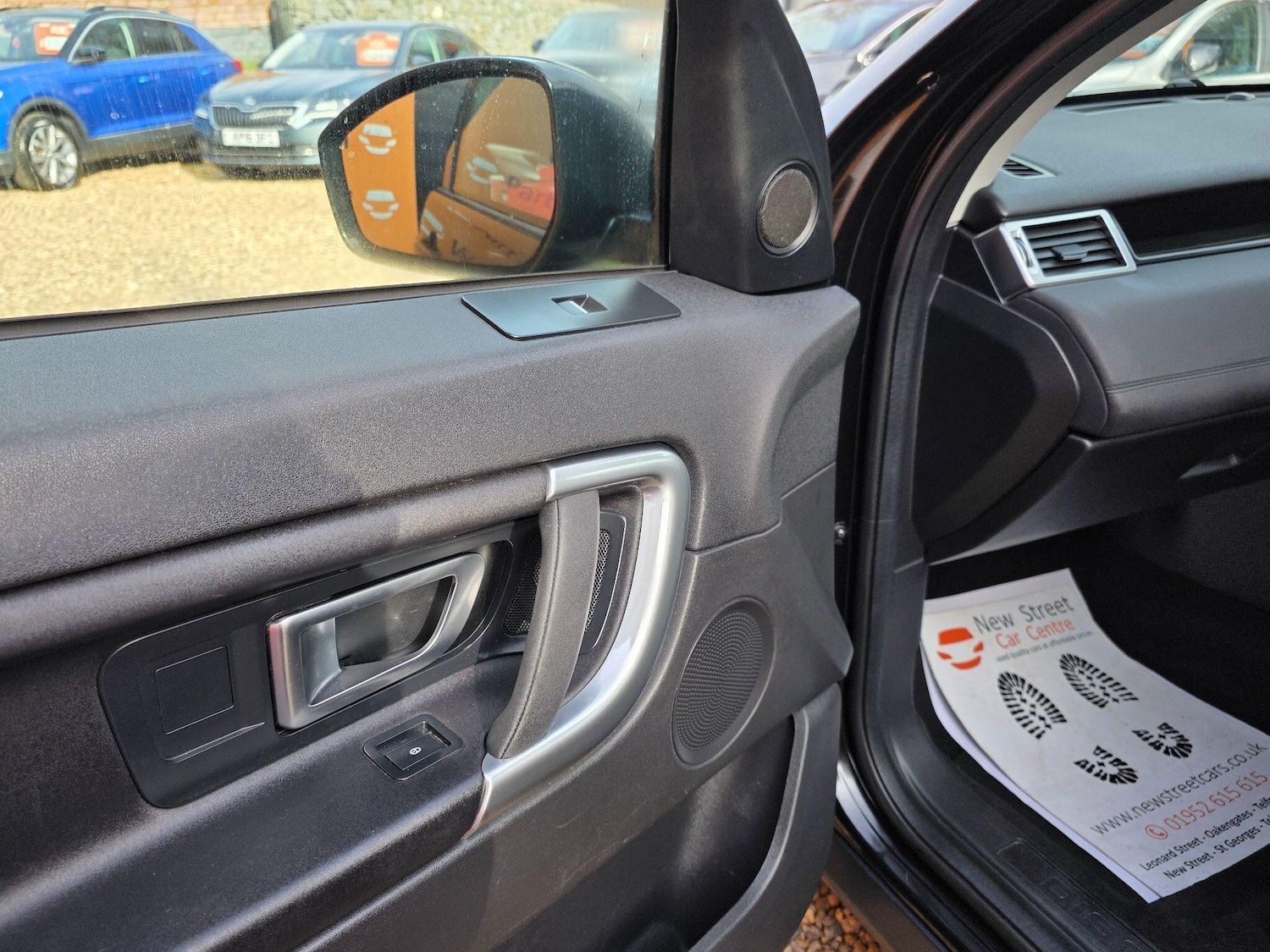 Used Land Rover Discovery Sport 2017 for sale - 78116376: Photo 29