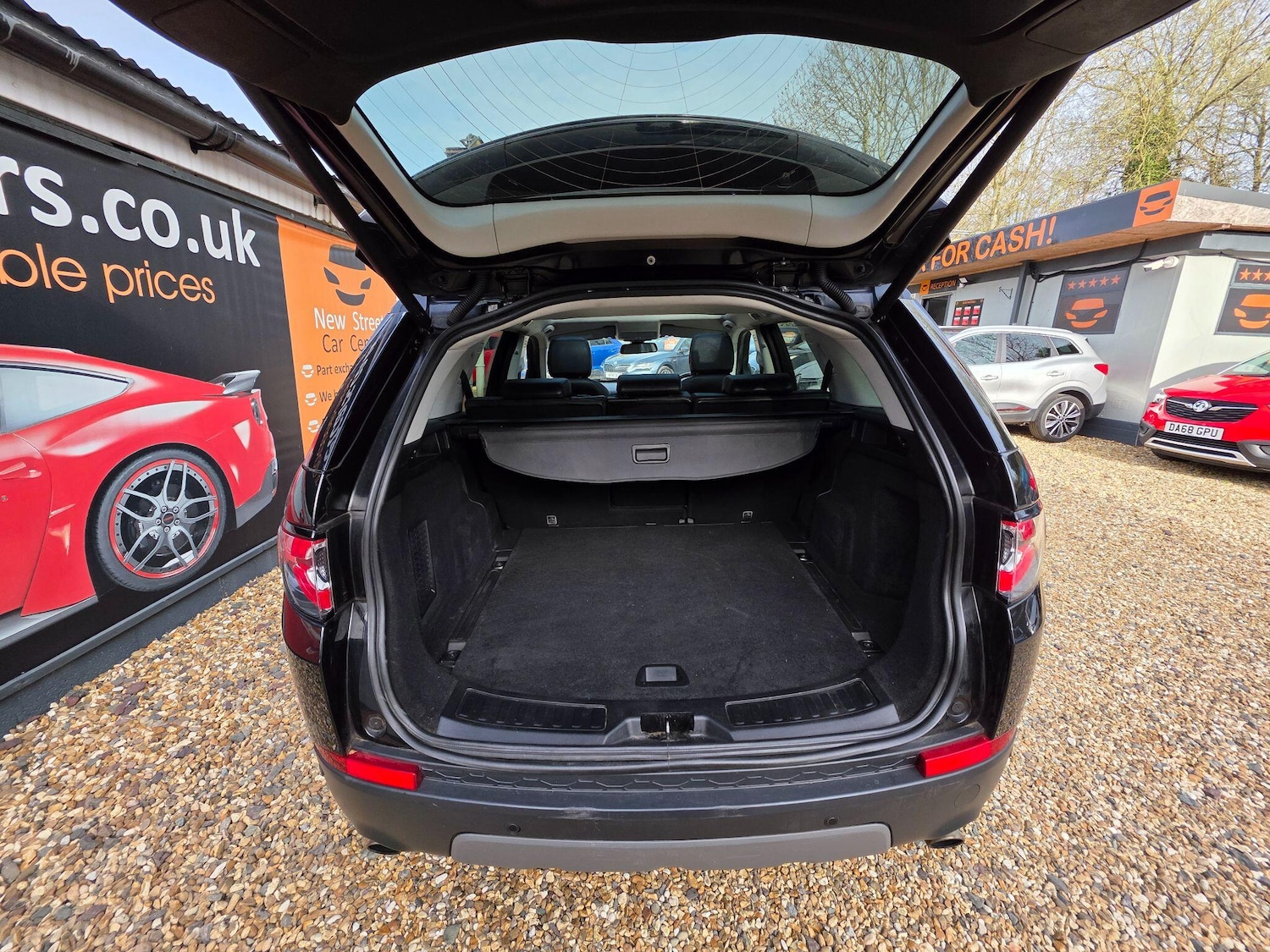 Used Land Rover Discovery Sport 2017 for sale - 78116376: Photo 33