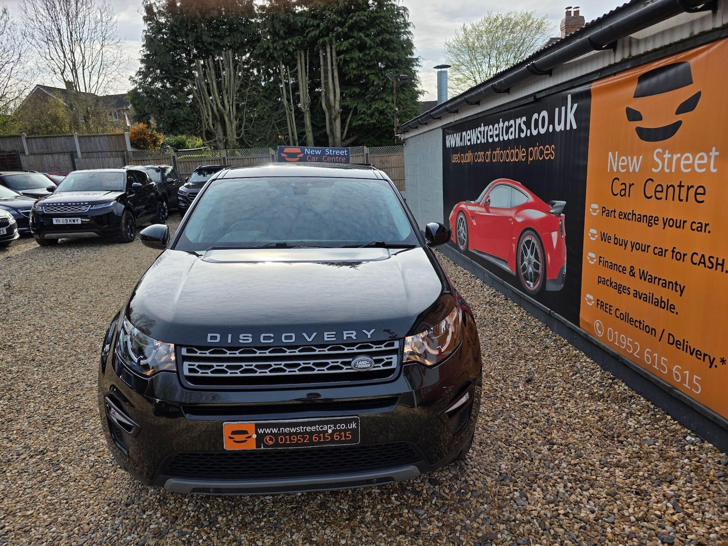 Used Land Rover Discovery Sport 2017 for sale - 78116376: Photo 4
