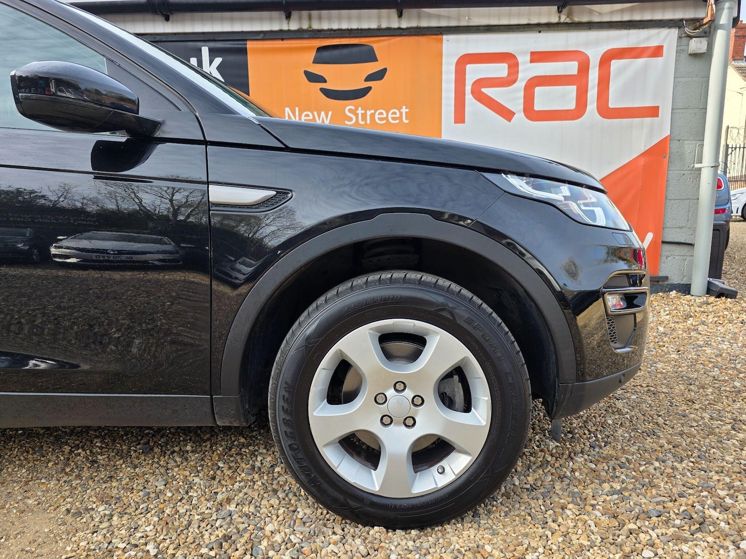 Used Land Rover Discovery Sport 2017 for sale - 78116376: Photo 47