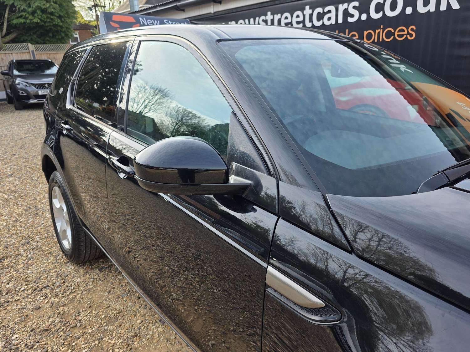 Used Land Rover Discovery Sport 2017 for sale - 78116376: Photo 48