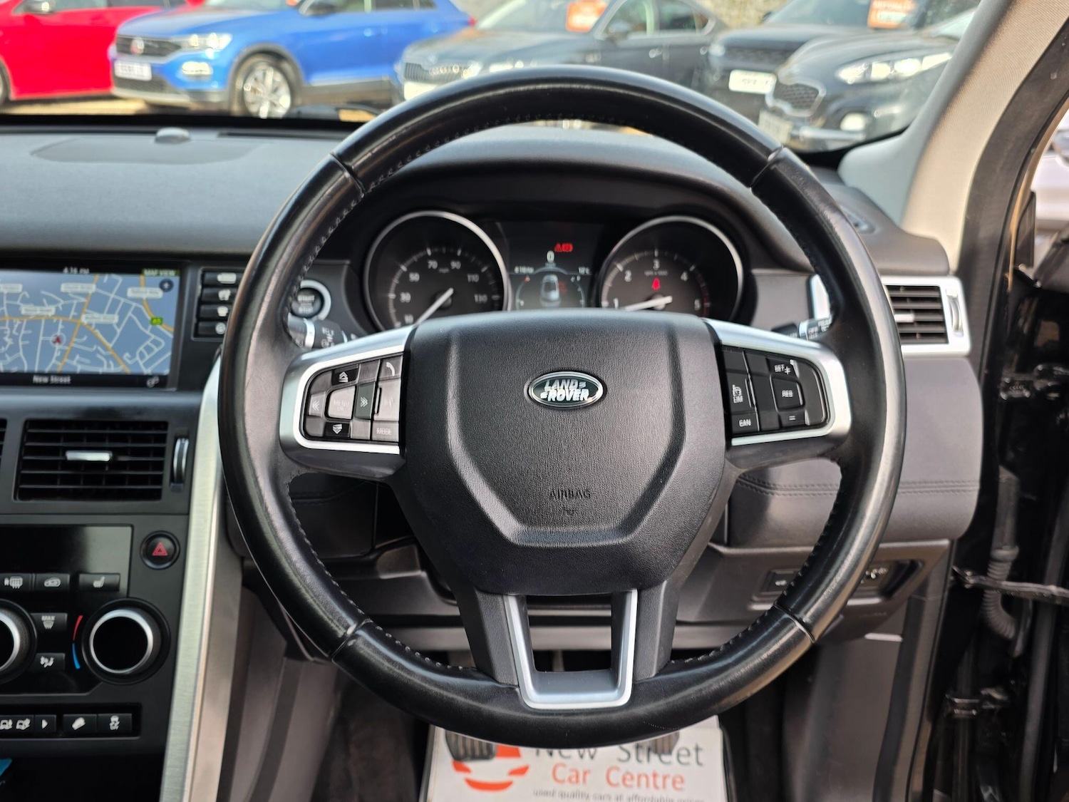 Used Land Rover Discovery Sport 2017 for sale - 78116376: Photo 5