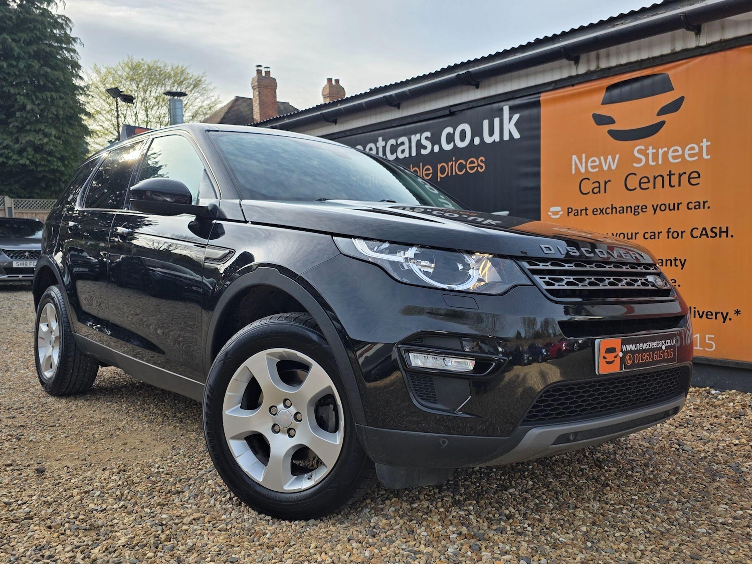 Used Land Rover Discovery Sport 2017 for sale - 78116376: Photo 50