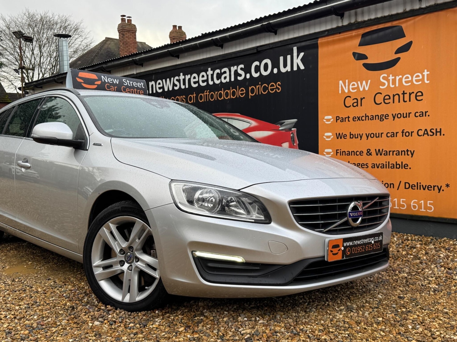 Used Volvo V60 2017 for sale - 77455309: Photo 13