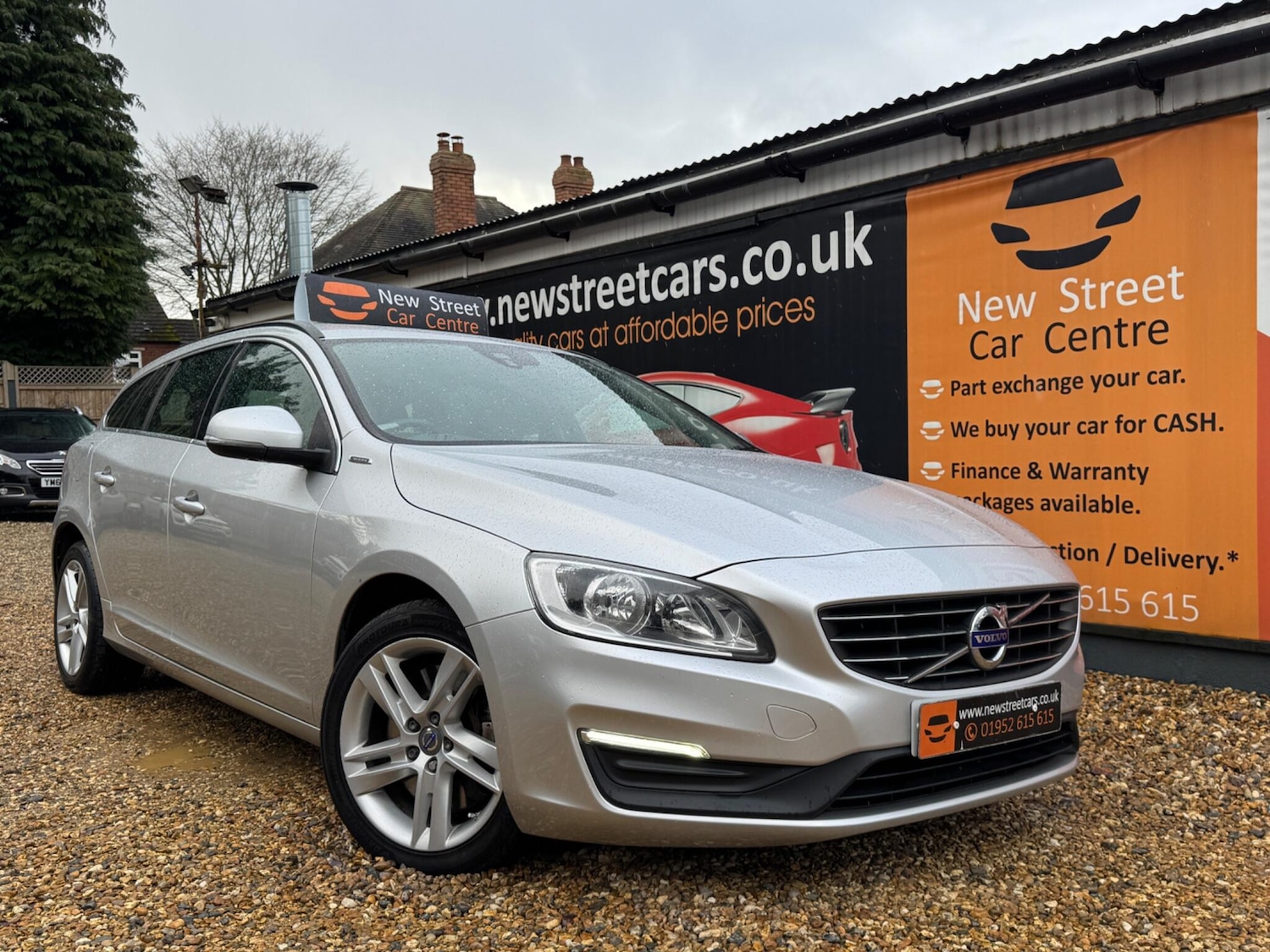 Used Volvo V60 2017 for sale - 77455309: Photo 15