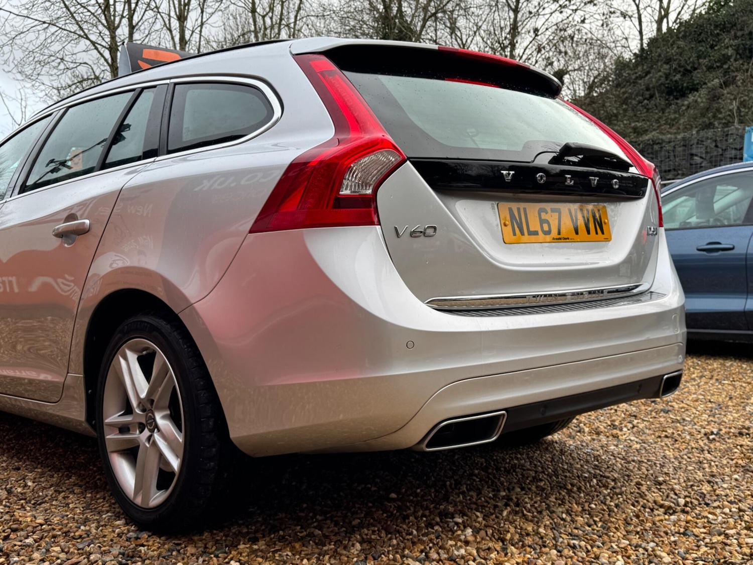 Used Volvo V60 2017 for sale - 77455309: Photo 25