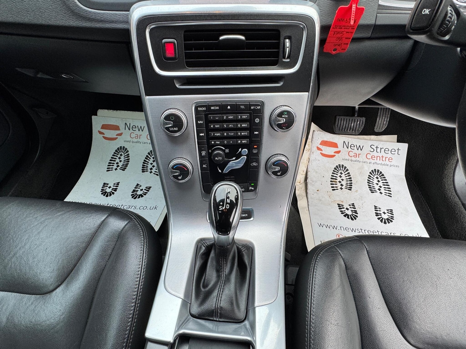 Used Volvo V60 2017 for sale - 77455309: Photo 47