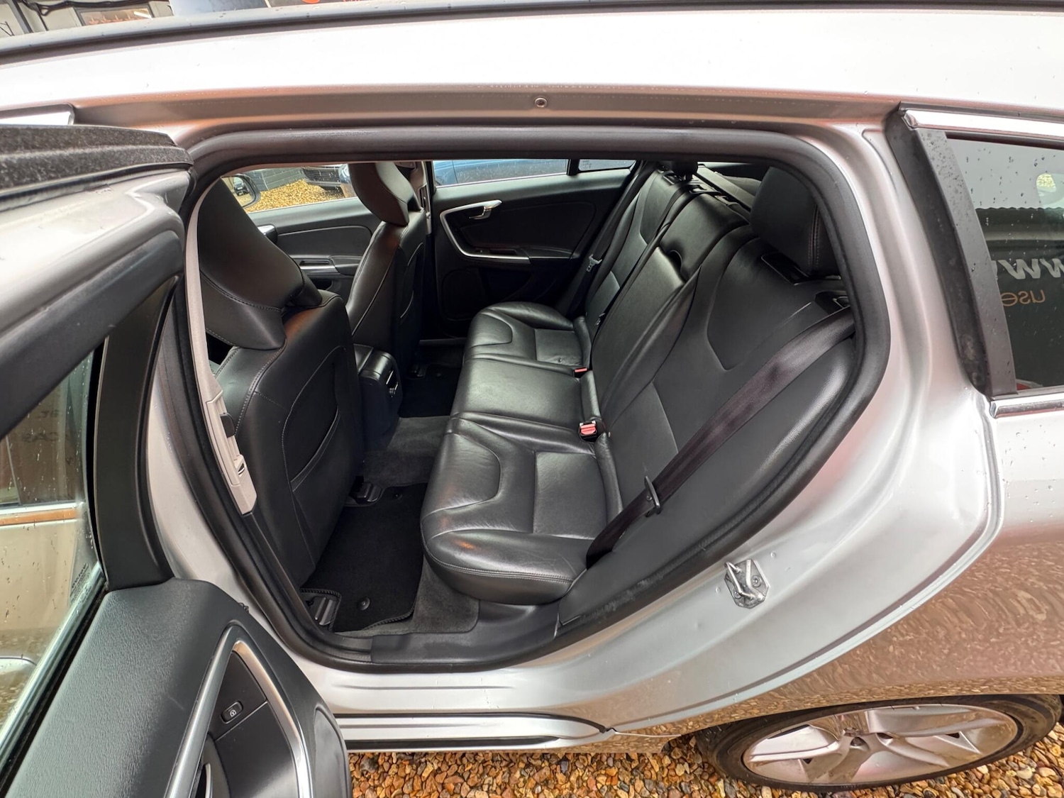 Used Volvo V60 2017 for sale - 77455309: Photo 56